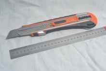 Load image into Gallery viewer, 25mm heavy duty craft knife
