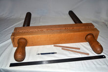 Load image into Gallery viewer, Book press - vintage lying in press