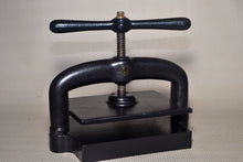 Load image into Gallery viewer, Book press - vintage