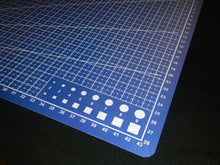 Load image into Gallery viewer, Cutting mat