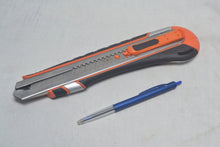 Load image into Gallery viewer, heavy duty craft knives
