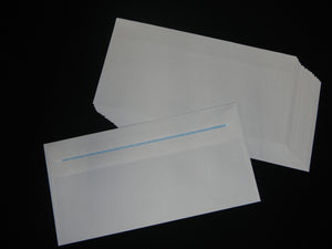Plain envelopes DLE, pack of 20.